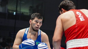 Чемпион мира из Казахстана взял золото на турнире по боксу