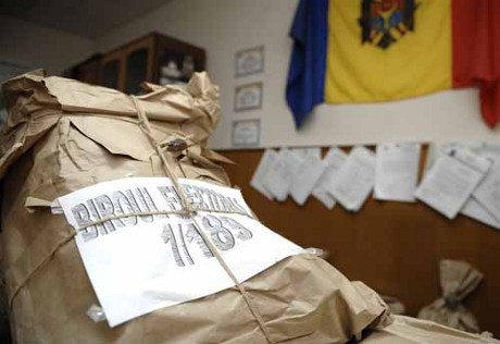 Обнародованы результаты exit-poll на парламентских выборах в Молдавии