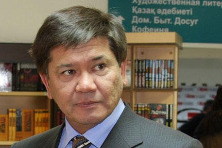 Ертысбаев обвинил Аблязова в атаке на Назарбаева