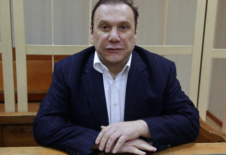 Мошенник Батурин получил три года условно