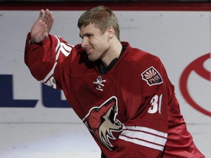 Брызгалов подписал контракт с клубом НХЛ "Филадельфия" на 51 миллион долларов