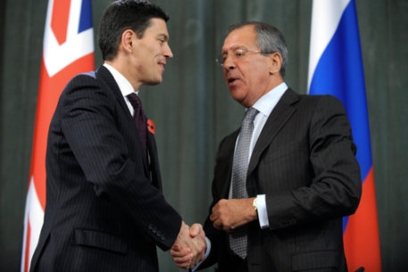 Россия и Великобритания обсудили вопрос ядерного разоружения