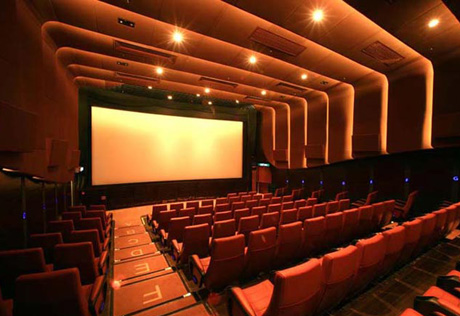 Кинотеатры Казахстана оказались под угрозой закрытия