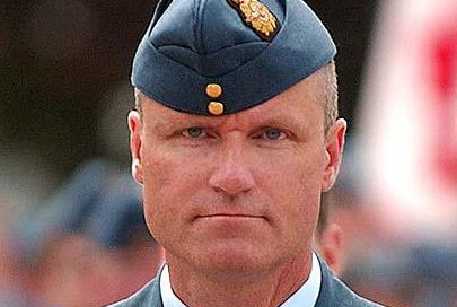 Сознавшийся в 86 преступлениях полковник ВВС Канады получил пожизненное