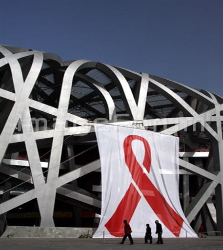 Американца посадили на 99 лет за распространение СПИДа
