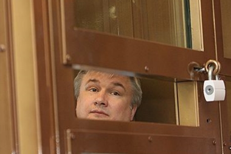 СКП настоял на повторном аресте экс-сенатора Изместьева