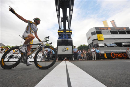 Заключительный этап "Тур де Франс" достался Кавендишу