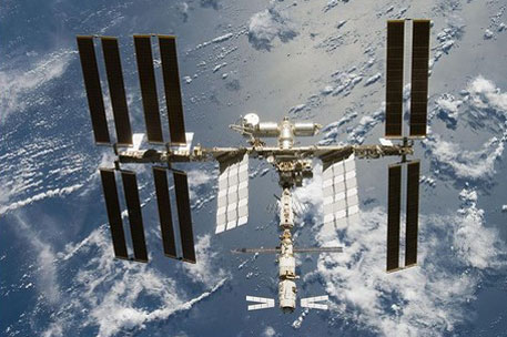 Астронавты "Индевора" завершили последний выход в космос