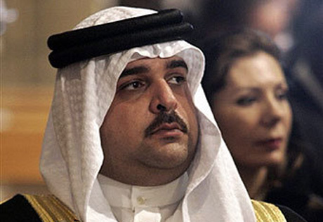 Король Бахрейна посчитал французский истребитель "вчерашней технологией"