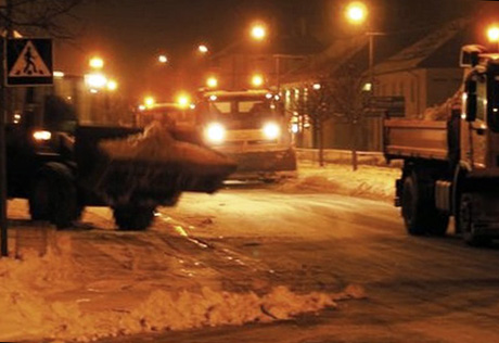 В Алмалинском районе Алматы 50 улиц не очистили от снега