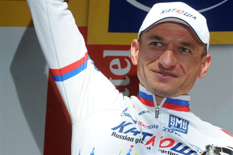 Россиянин Сергей Иванов выиграл этап на "Тур де Франс" 