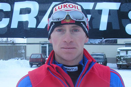 Вылегжанин занял второе место в гонке серии "Тур де Ски"