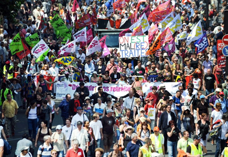 130 тысяч парижан выступили против пенсионной реформы
