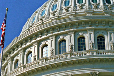Сенат США перенес голосование по договору об СНВ на середину сентября