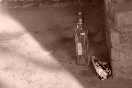 В Приморье запретили продавать спиртные напитки ночью