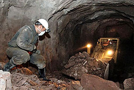 При аварии на шахте в Кемеровской области погиб человек
