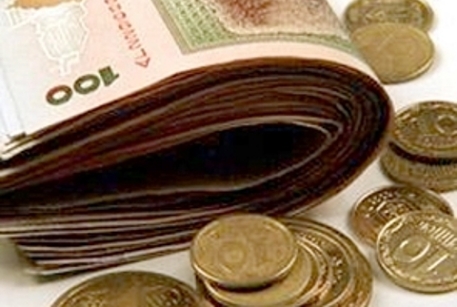 Украинским вкладчикам запретят досрочно снимать деньги