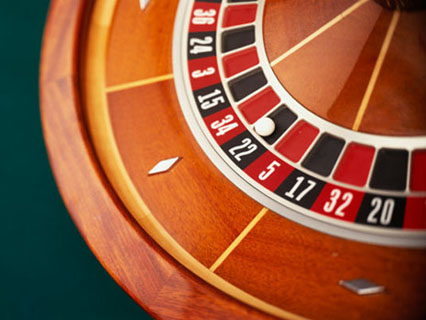 Проигравший 1,5 миллиона долларов игрок подал на казино в суд