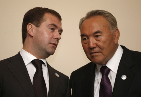Медведев и Назарбаев встретятся на форуме в Оренбурге