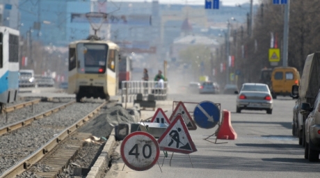В Павлодаре лоб в лоб столкнулись два трамвая