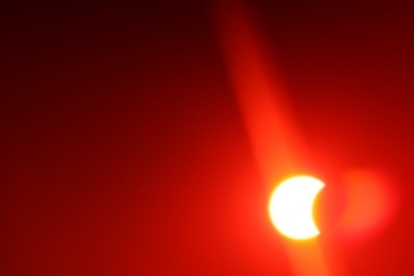 Казахстанцы впервые в 2010 году увидели солнечное затмение