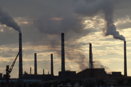 Российские компании сократили выбросы парниковых газов в 2,5 раза