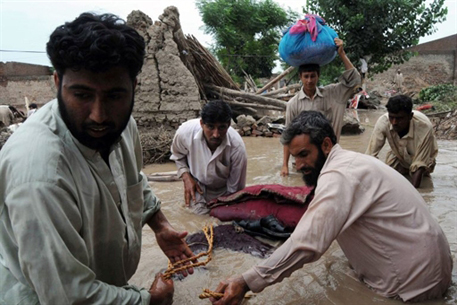 В Пакистане жертвами схода оползней стали 53 человека