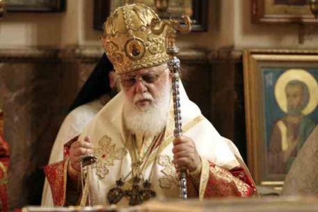 Патриарх всея Грузии обещал осетинам и абхазам божью кару