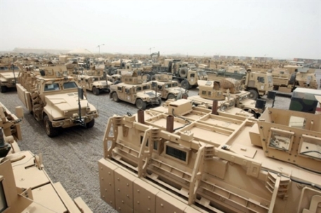 Казахстан дал согласие на транзит бронетехники США в Афганистан
