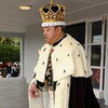 Король Тонга продает свой дворец