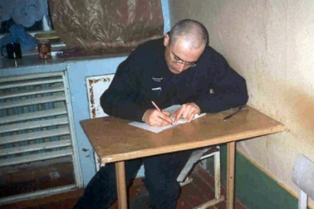 Ходорковский вел переписку с писательницей Улицкой