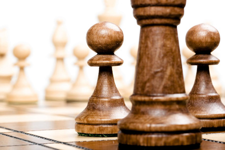 Израильский шахматист одновременно сыграл с 525 противниками