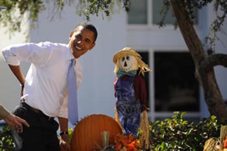 Обама отпразднует Хэллоуин в компании детей и военных