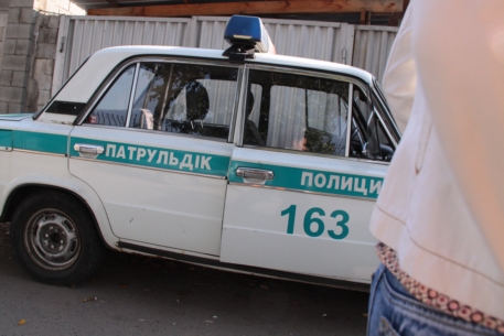 В Южном Казахстане неизвестные напали на депутата раймаслихата