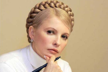 Силовики устроили в офисе партии Тимошенко "маски-шоу"