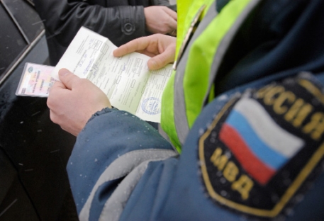 Россиянам позволят оплачивать штрафы за нарушение ПДД в кредит