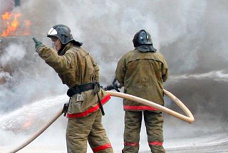 В Югре при пожаре на нефтяной станции погиб один человек