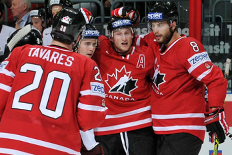 Канадцы разгромили латвийцев на чемпионате мира по хоккею