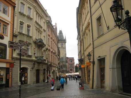 При обвале дома в Праге погиб гражданин Украины
