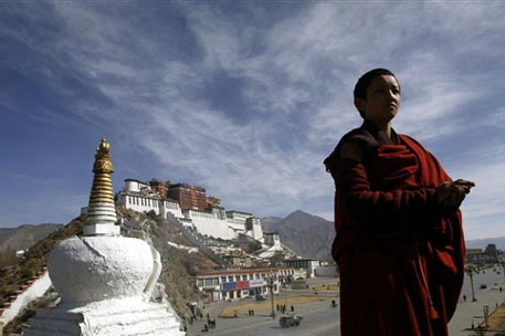 В Тибете построят аэропорт на рекордной высоте
