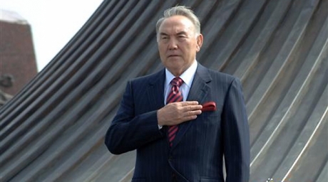Назарбаев открыл праздничные мероприятия в честь дня Астаны