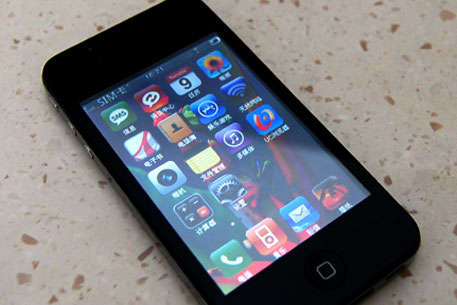 В Китае появился "хороший" клон iPhone 4
