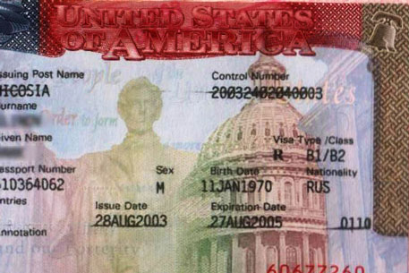 Казахстанцам упростили получение неиммиграционной визы США