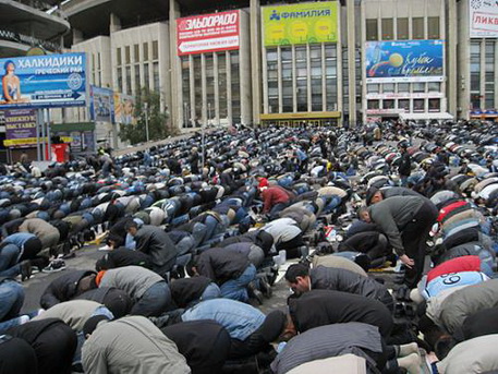Москва: мусульмане сами не хотят строить мечети