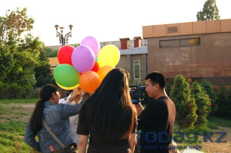 В Алматы прошел флешмоб против гомофобии