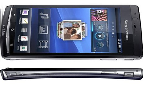 Sony Ericsson представила новый смартфон XPERIA Аrc