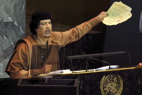 Каддафи прочел "девушкам по вызову" лекцию об исламе