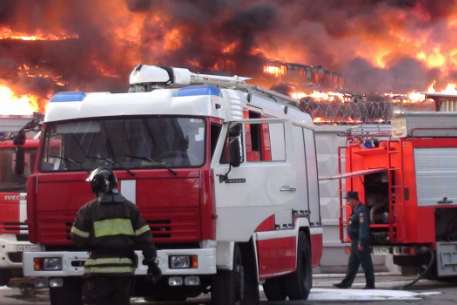Пожар в торговом центре в Москве ликвидирован