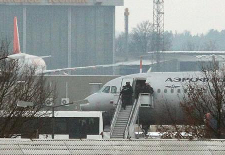 Анонимное сообщение о заложенной бомбе задержало рейс "Берлин-Москва"