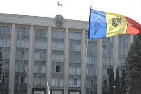 В Молдавии сняли запрет на двойное гражданство для чиновников